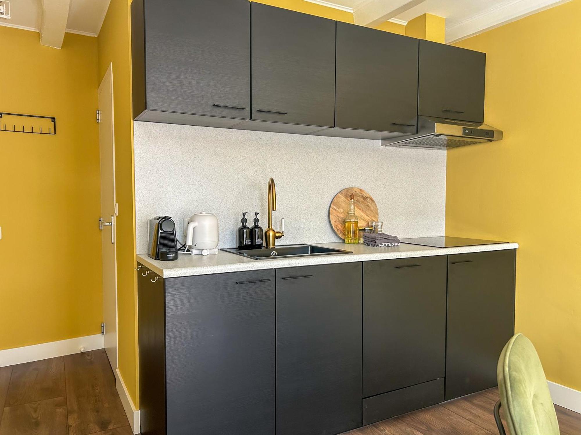 B&B Bij De Waegh Dokkum Ngoại thất bức ảnh